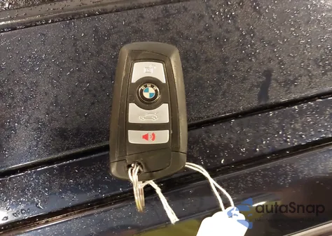 2016 BMW 320I xDrive из США, поврежденный, VIN WBA8A3C57GK689328